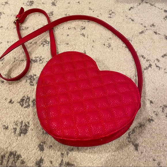 Charming Charlie Handbags - [LIKE 🆕] Charming Charlie: Heart Crossbody bag